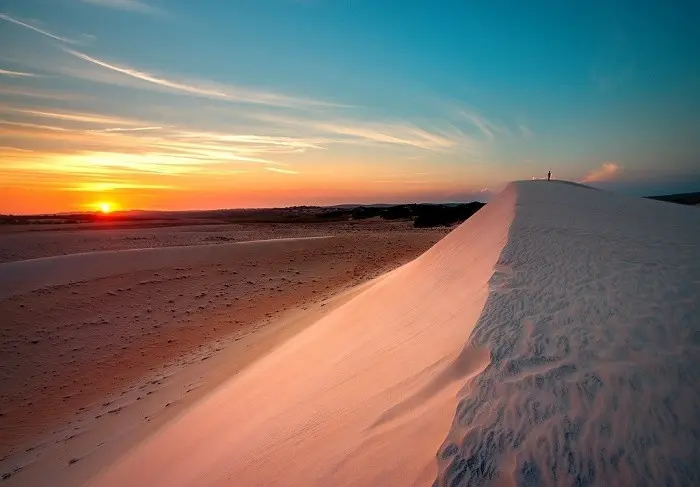 Đồi cát Quảng Bình – Vẻ đẹp hoang sơ, hùng vĩ của sa mạc cát miền Trung